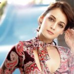 Dia Mirza wiki Bio Age Figure size Height HD Images Wallpapers Download