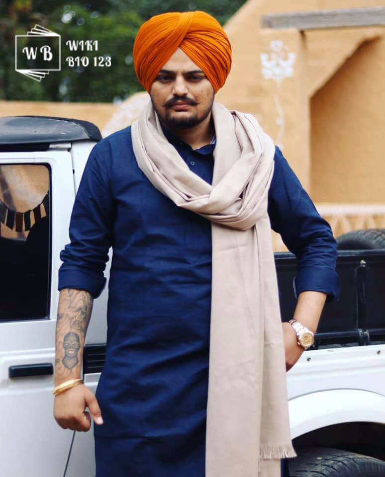 Sidhu Moose Wala wiki Bio Age Body Fitness Height Hobby Family Girlfriend Education Career Achievements Awards Lifestyle & More