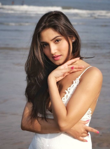 Donal Bisht TV Actress Age, Height, Boyfriend, Wiki, Biography and more