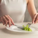 5 Signs You’re Not Eating Enough (Top Ideas)